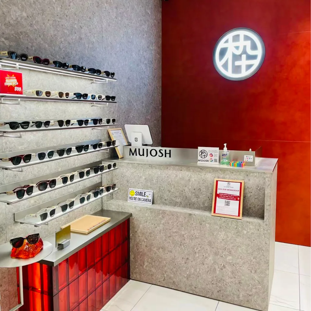 MUJOSH Richmond Centre store interior